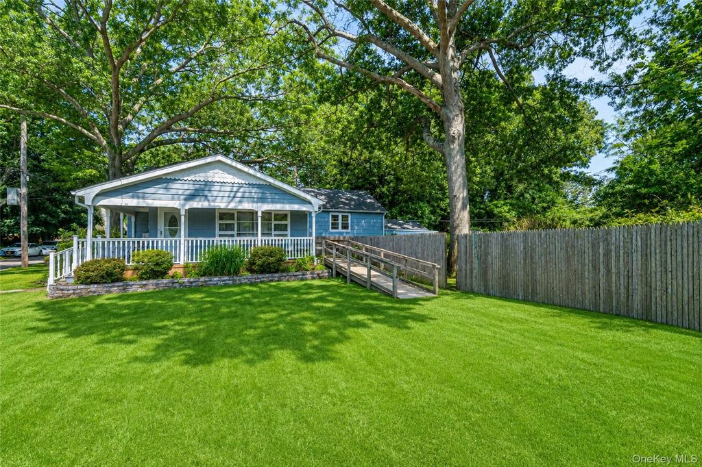 3 Curtis Drive, Sound Beach