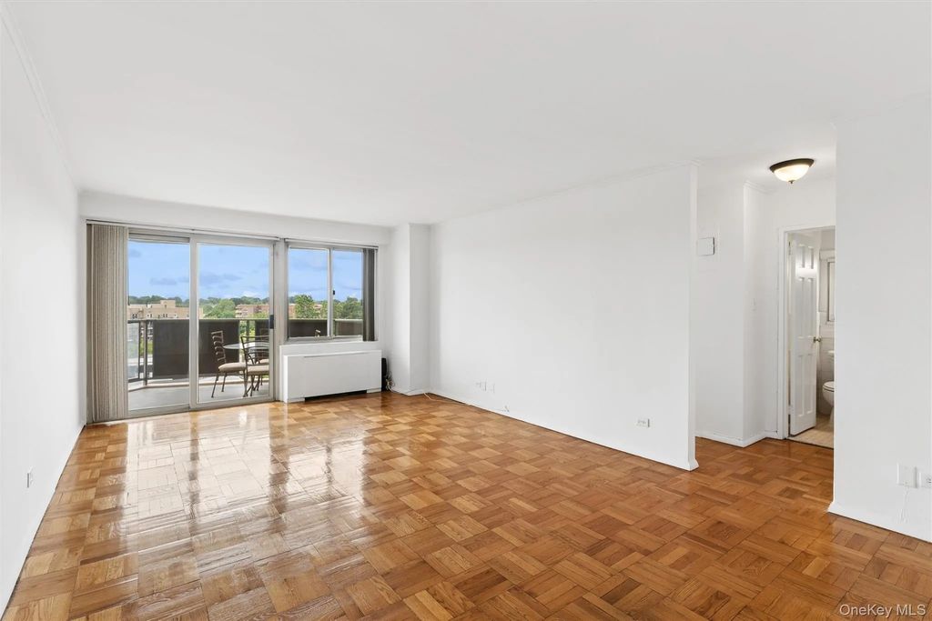 1815 215th Street # 6c, Bayside