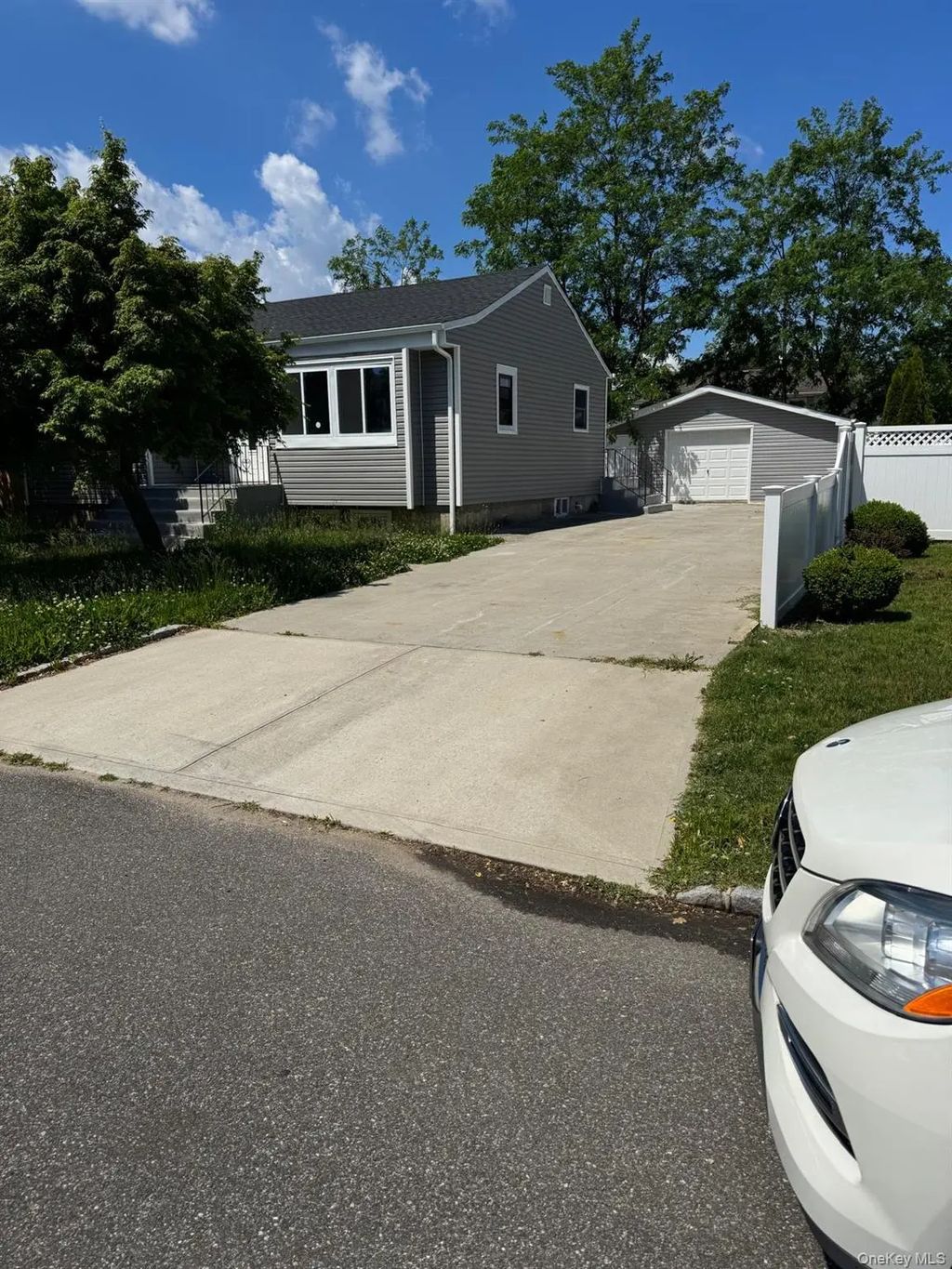 5 Remsen Street, Copiague