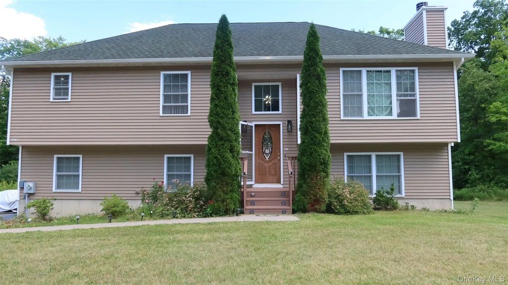 2078 Route 6, Middletown