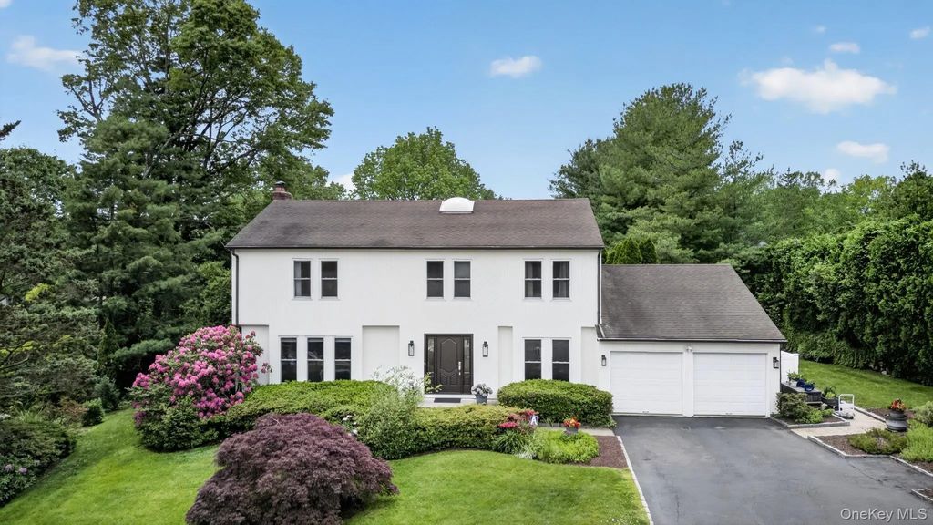 15 Devonshire Drive, White Plains