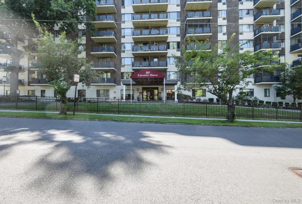 160 Academy Street # 3p, Poughkeepsie