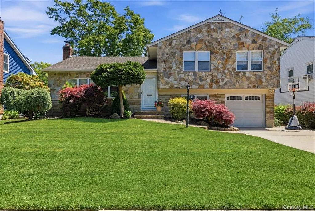33 Pell Terrace, Garden City