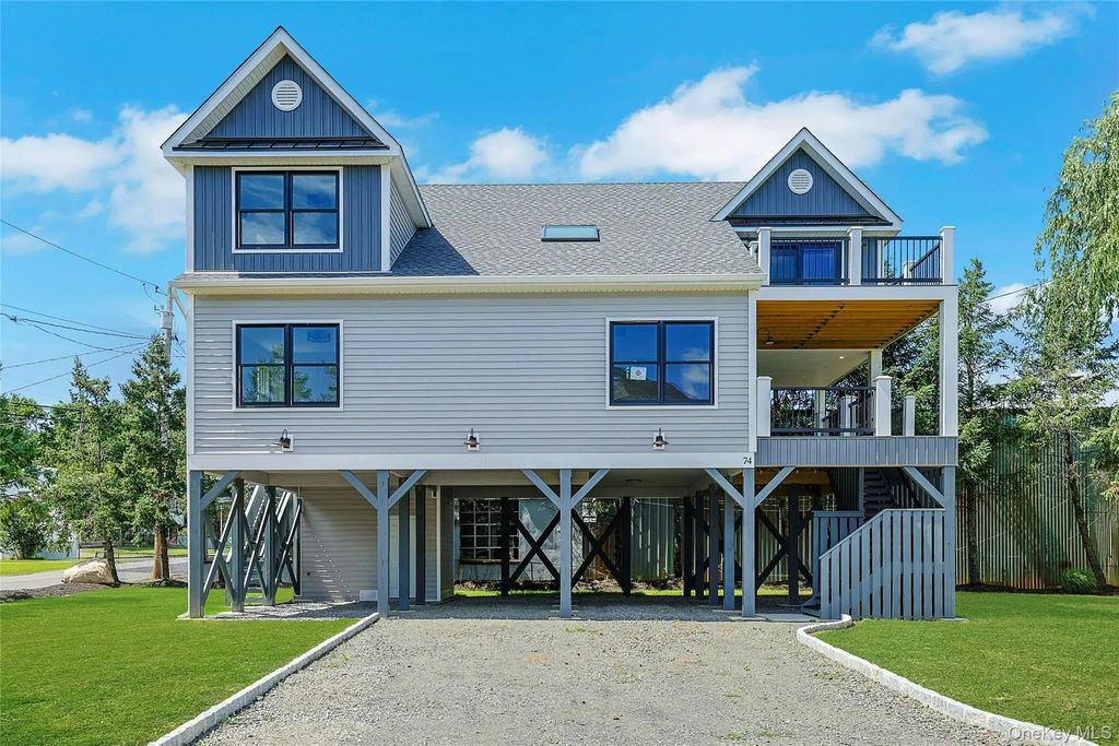74 Beach Road, Stony Point
