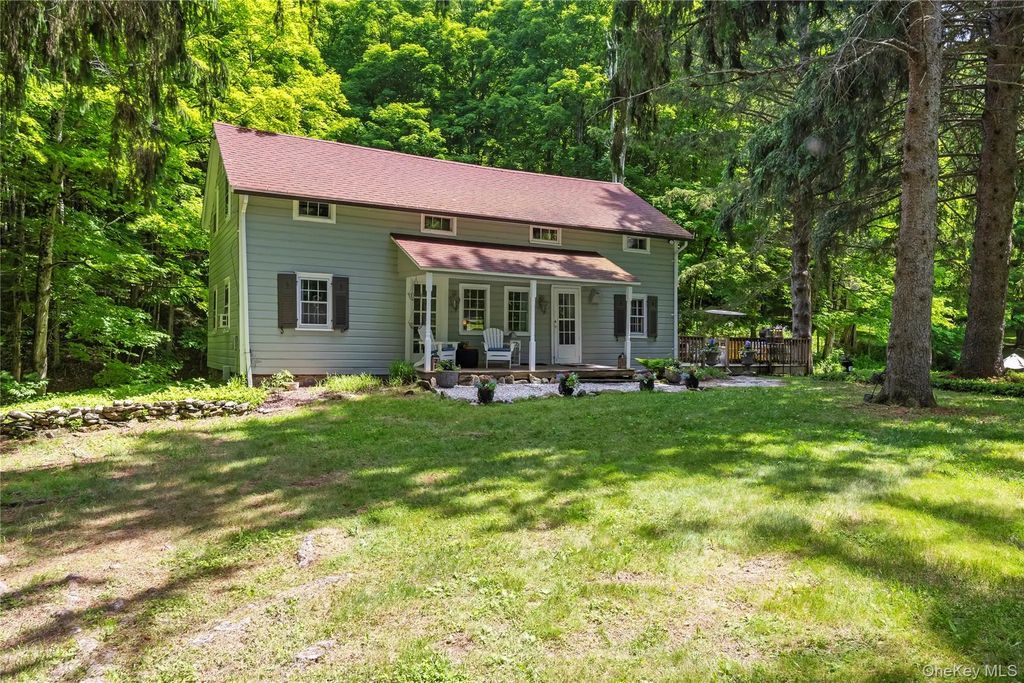 2955 State Route 23, Hillsdale
