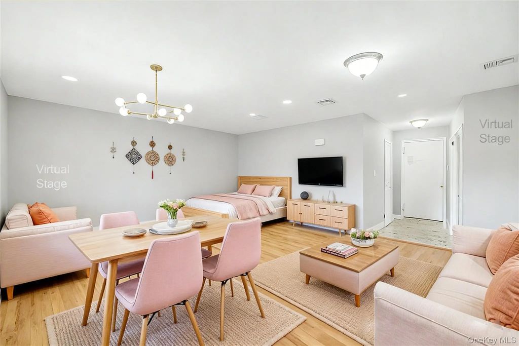 226-26 Union Turnpike # 5j, Oakland Gardens