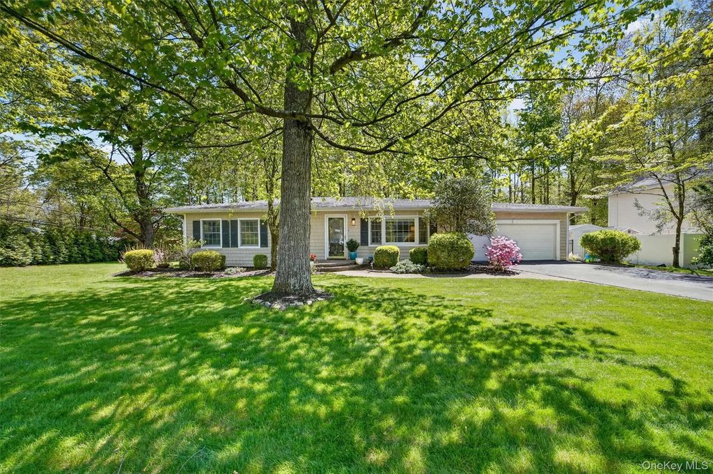 2864 Hedwig Drive, Yorktown Heights