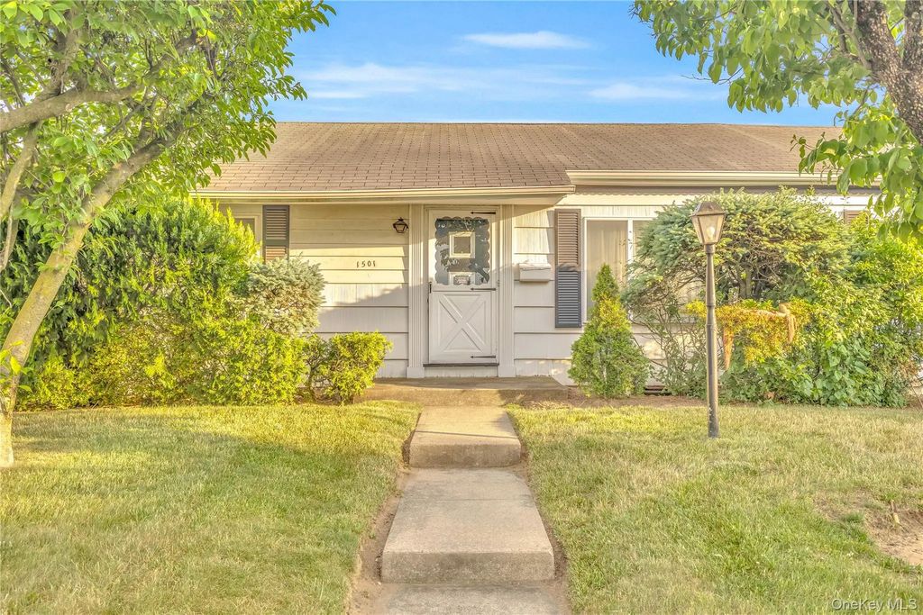 1501 Howell Road, Valley Stream