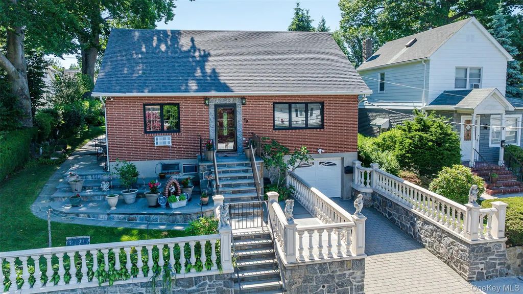 84 Ridgewood Avenue, Yonkers