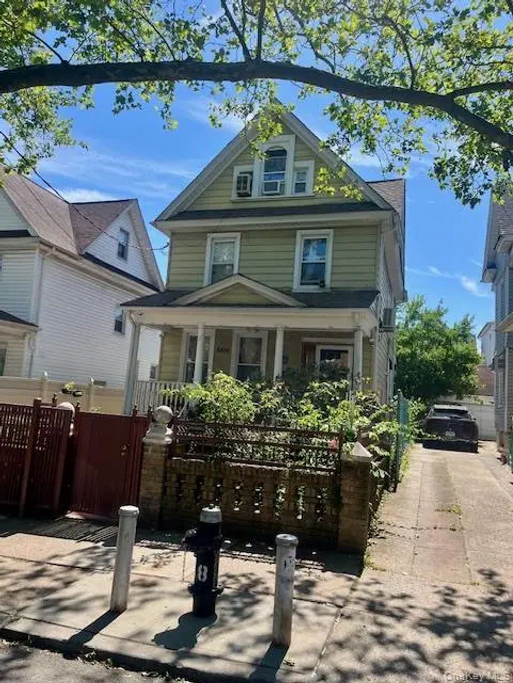 8424 109th Street, Richmond Hill