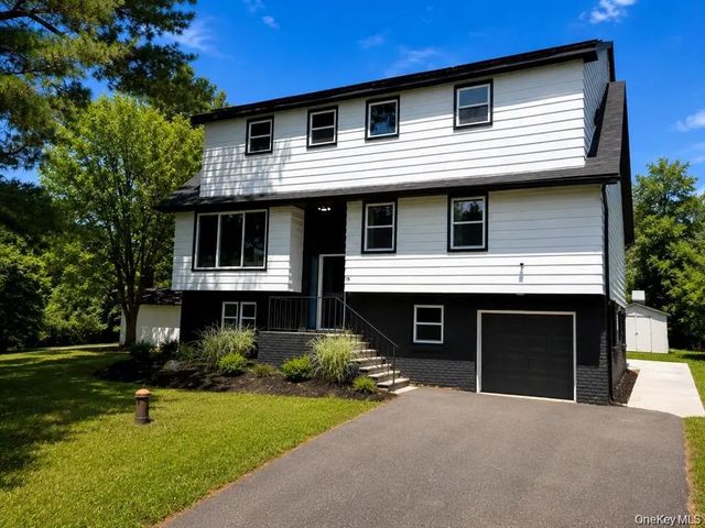 15 Nepale Drive, New Paltz