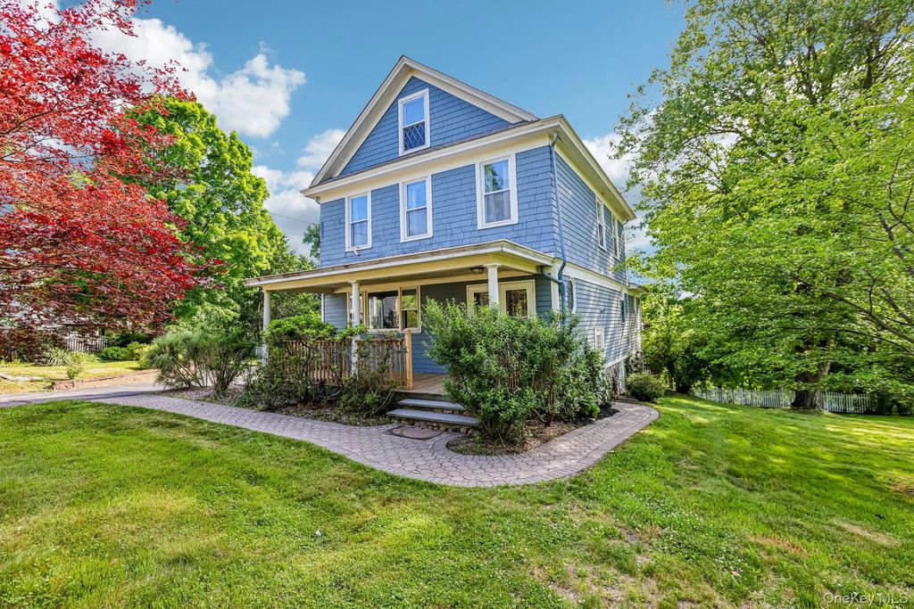 605 Stage Road, Monroe