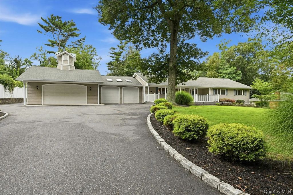 6 Winfield Drive, Sound Beach