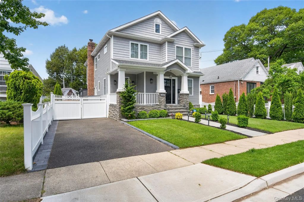 276 Rintin Street, Franklin Square
