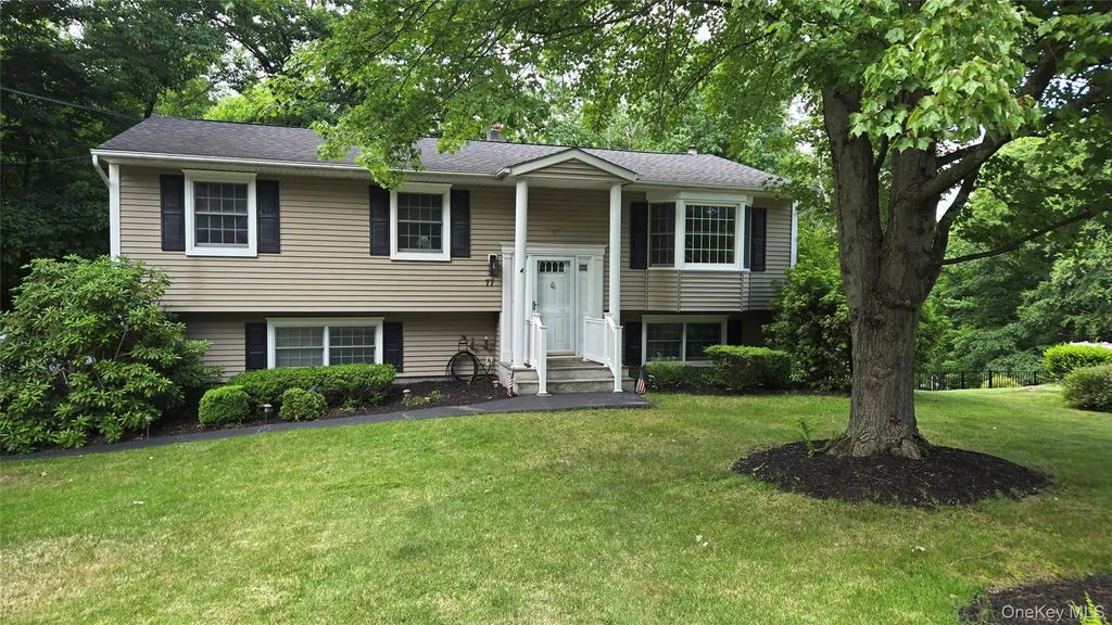 77 Tulip Road, Mahopac
