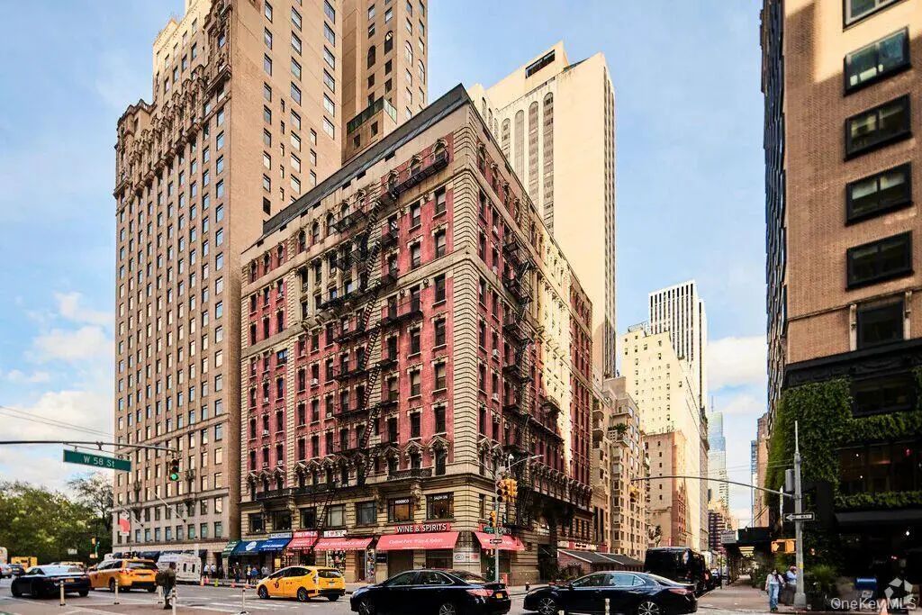 57 W 58th Street # 3f, New York (Manhattan)