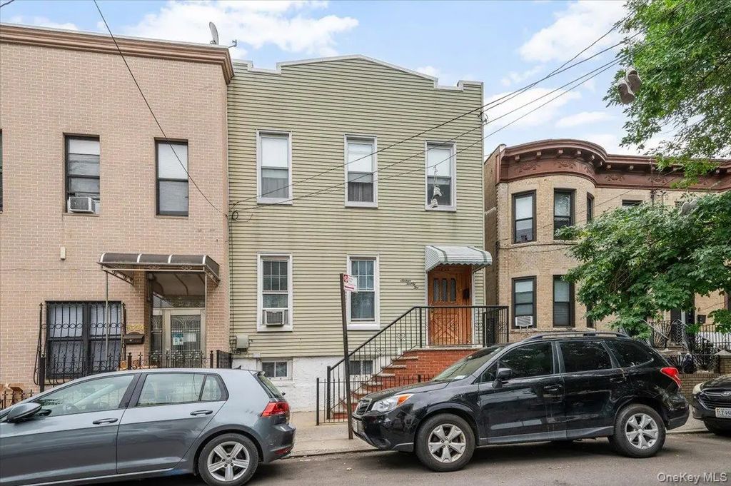 1622 Norman Street, Ridgewood