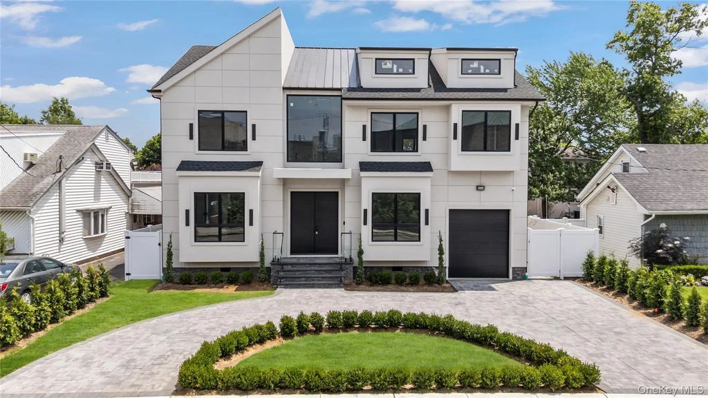 857 Glen Drive, Woodmere