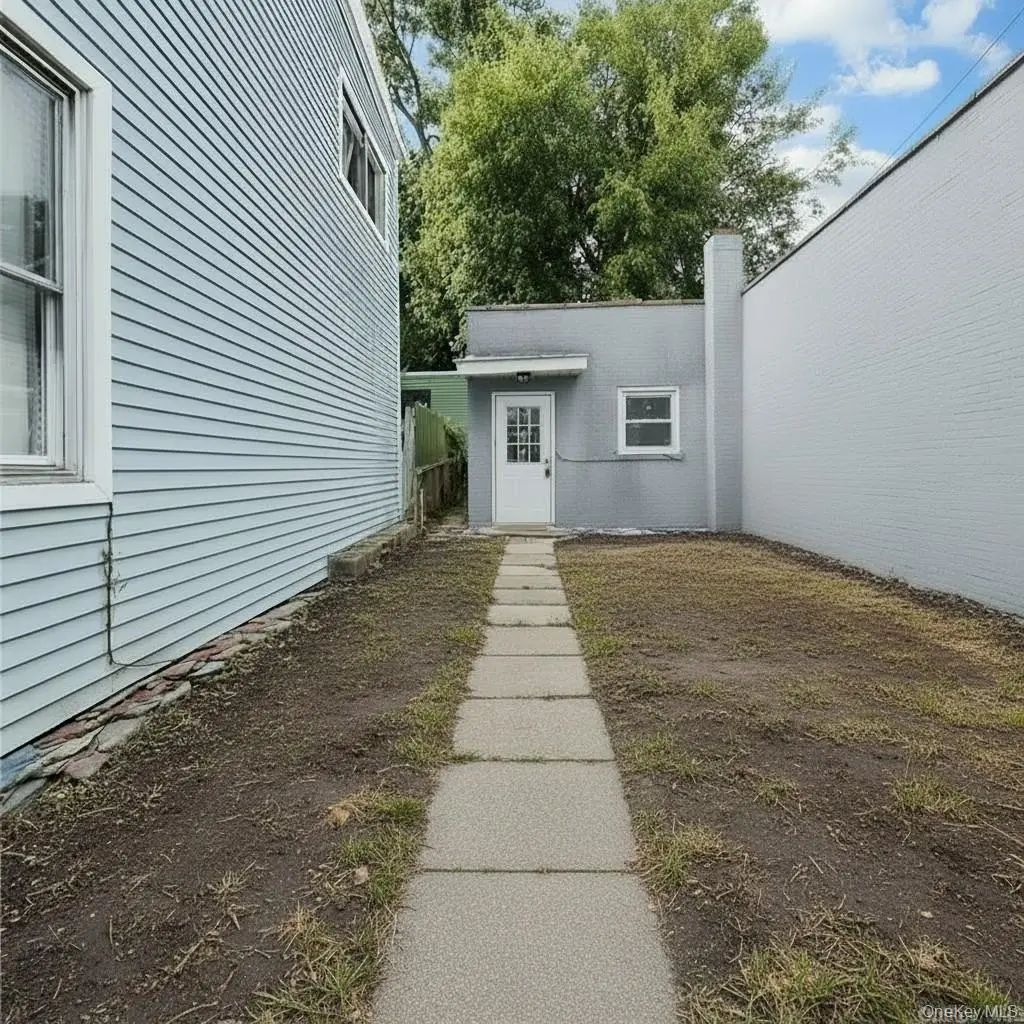42 Quassaick Avenue, New Windsor