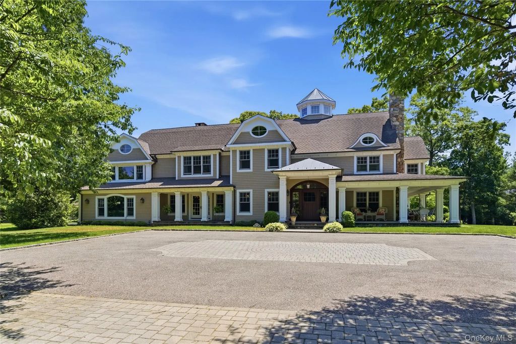 209 Brookville Road, Brookville