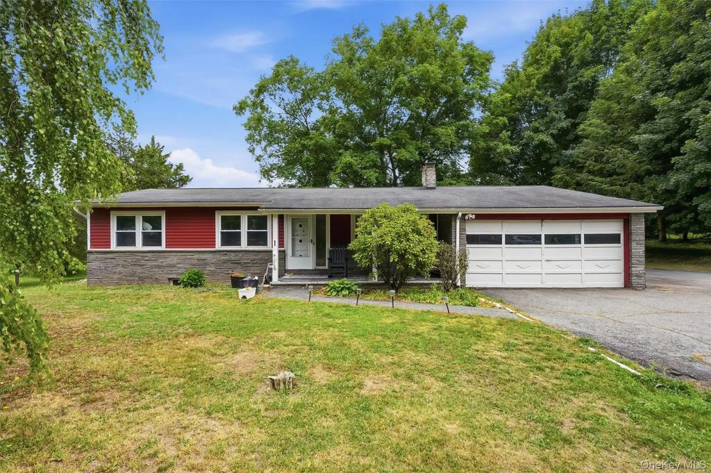 733 State Route 302, Pine Bush