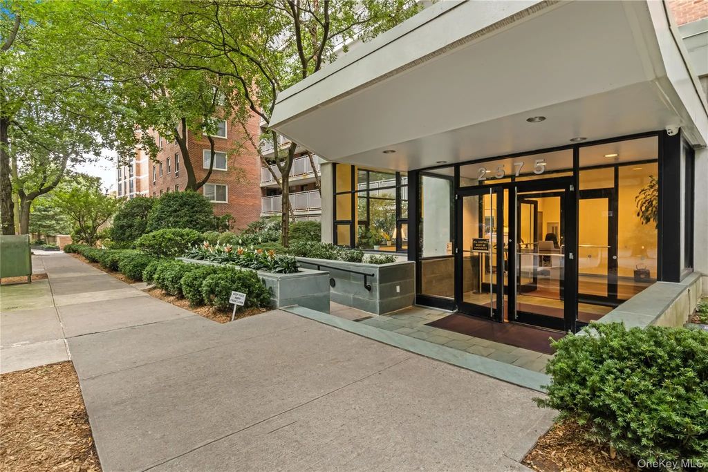 2575 Palisade Avenue # 2g, Bronx