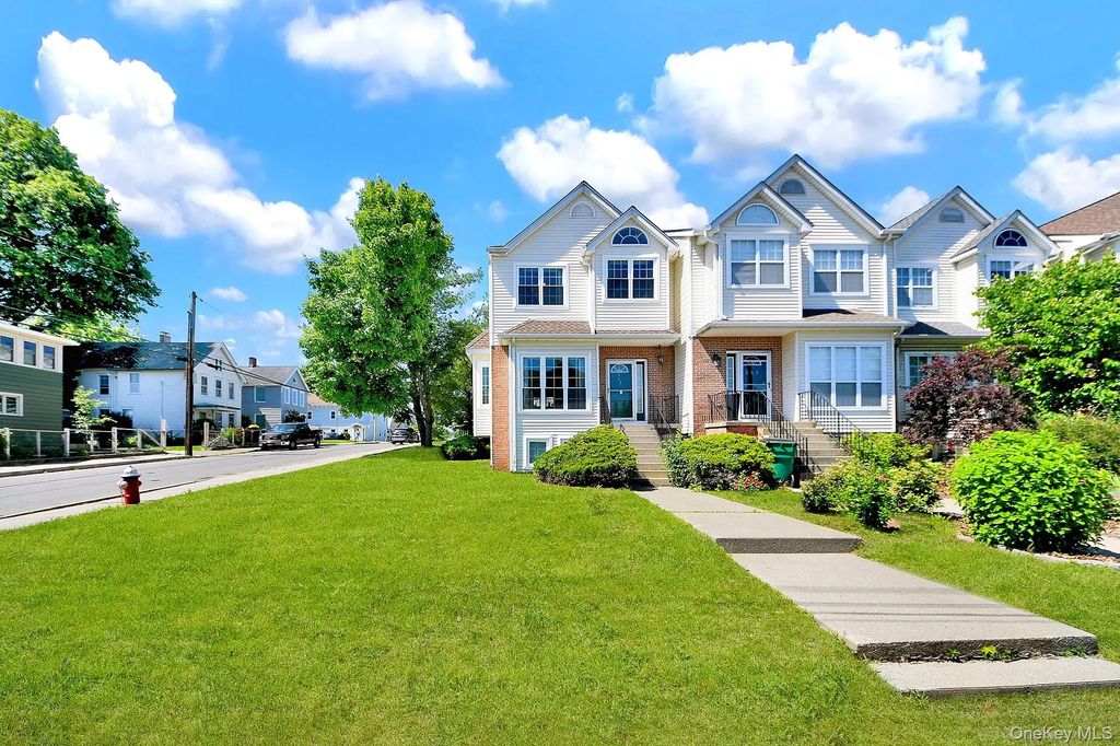 361 Verplanck Avenue, Beacon