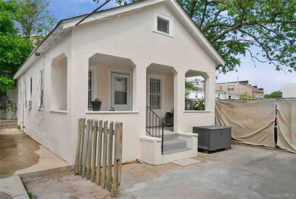 179a Beach 26th Street, Far Rockaway