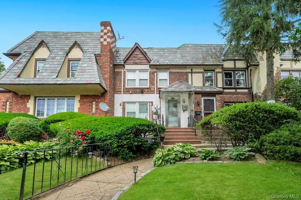 19 Dartmouth Street, Valley Stream