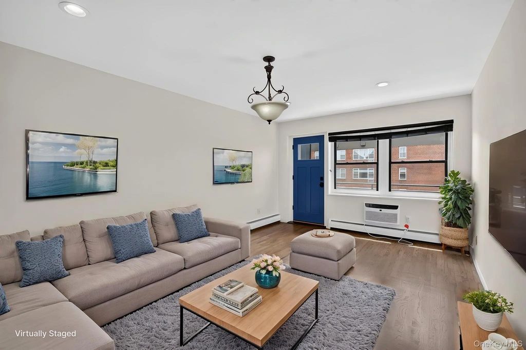 175 Archer Street # 4a, Freeport