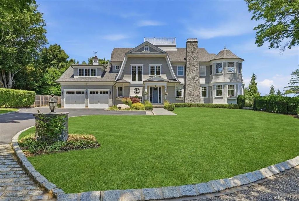 7 Preston Lane, East Setauket