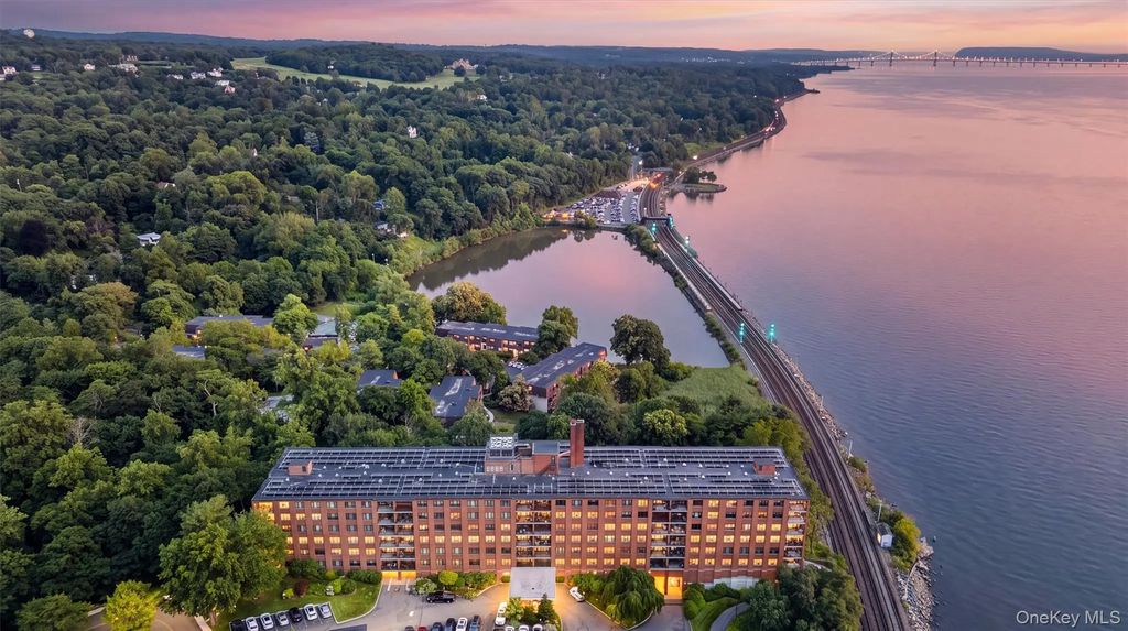 16 Rockledge Avenue # #6e-1, Ossining