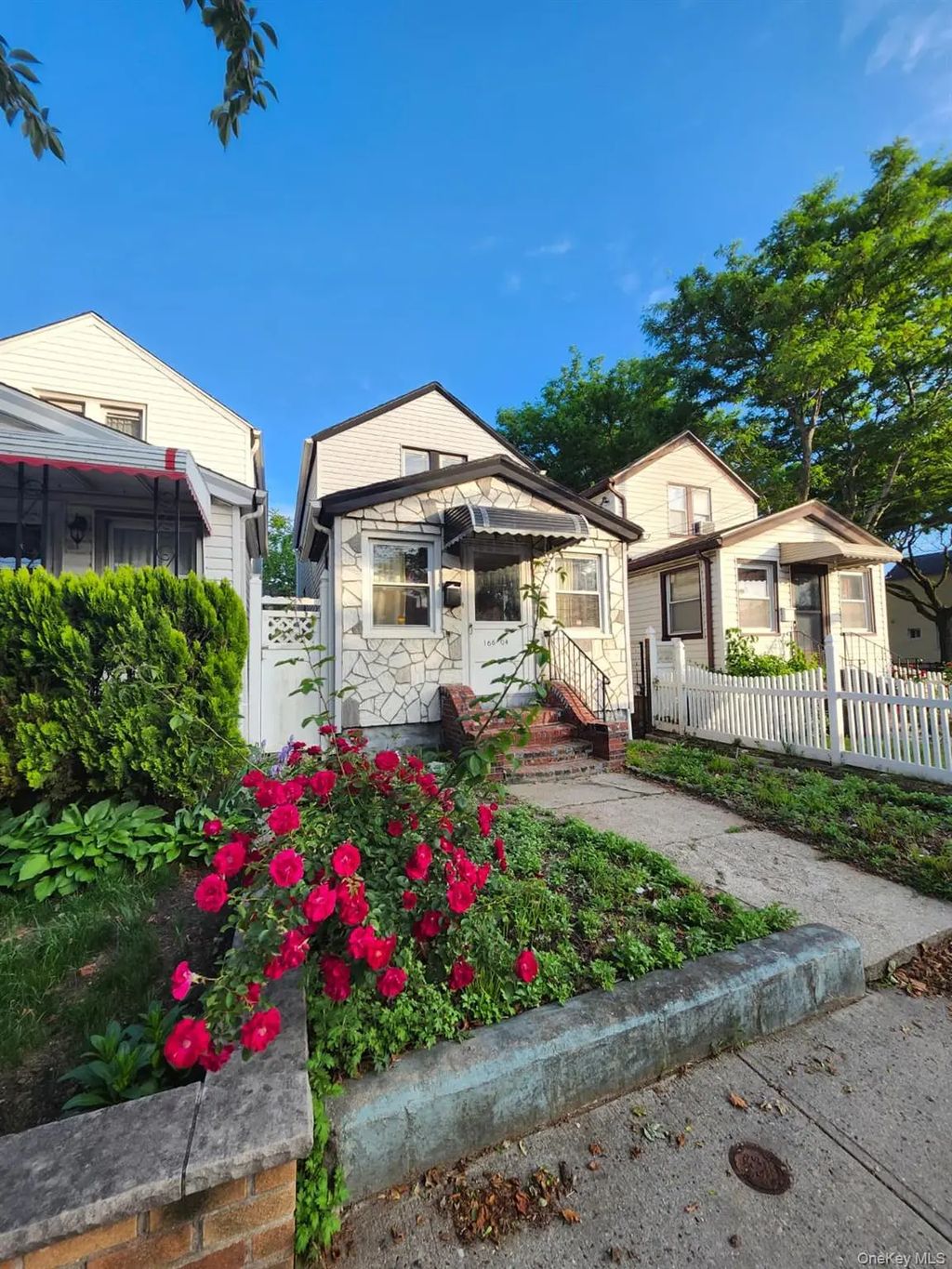 16604 144th Avenue, Springfield Gardens