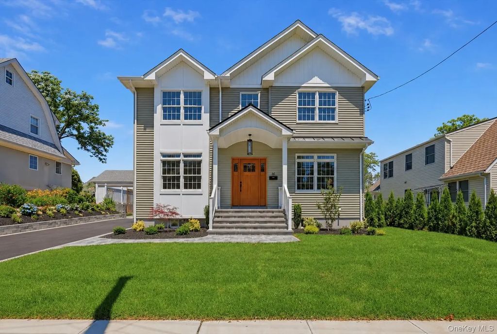 43 Highland Avenue, Port Washington