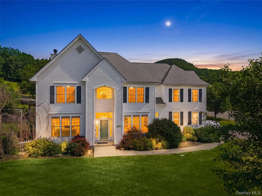 2 Elgin Court, Highland Mills