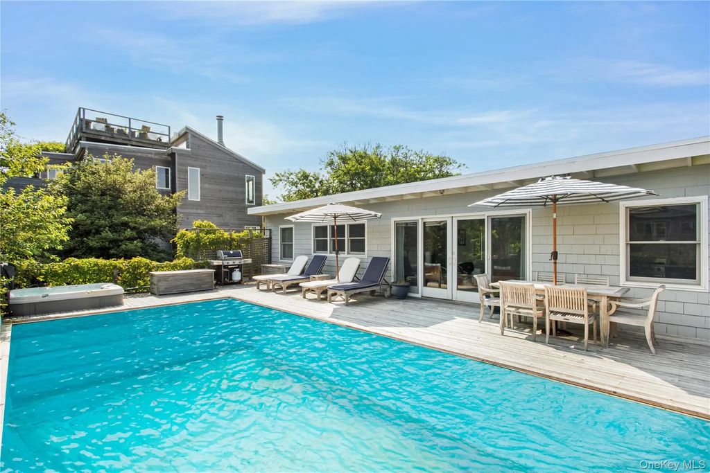 445 Sail Walk, Fire Island Pines