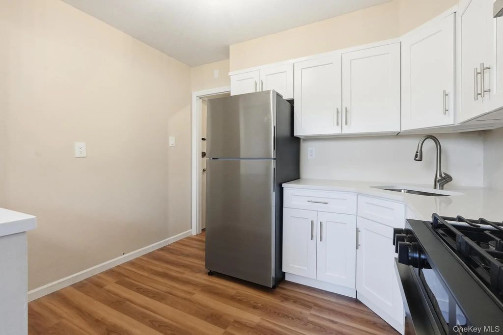4060 Jerusalem Avenue # 1d, Seaford