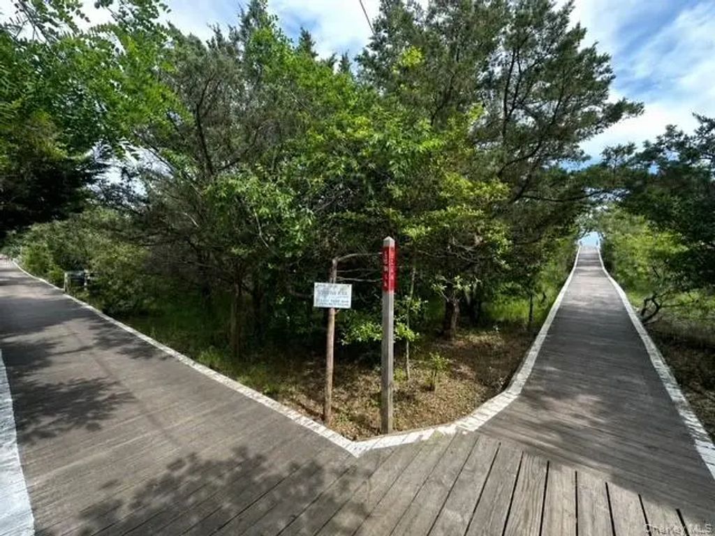 54a Lewis Walk, Cherry Grove