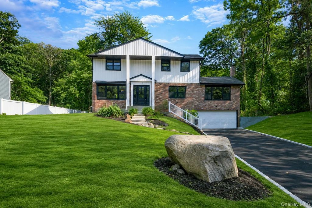 50 Orchard Drive, Northport