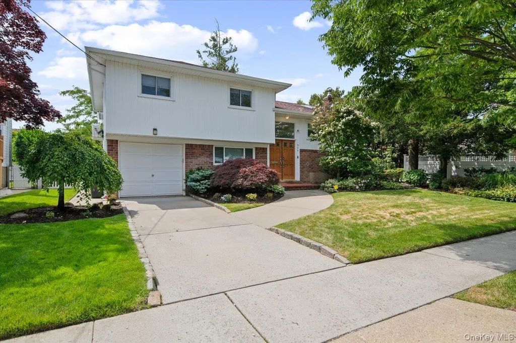 964 Cherrywood Drive, Baldwin