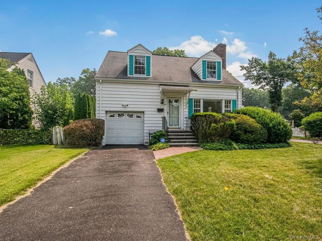 37 Poe Street, Hartsdale