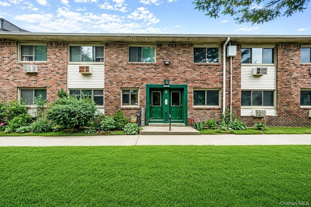 2453 Union Blvd # 24a, Islip
