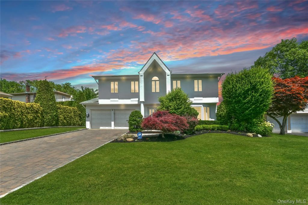 3 Joy Drive, Manhasset Hills