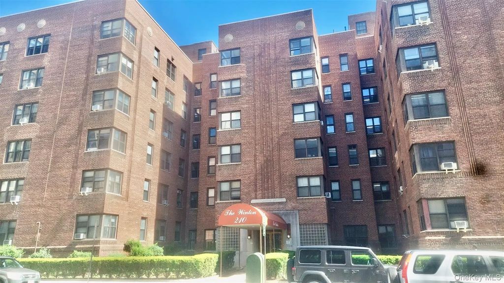 210 Martine Avenue # 6l, White Plains