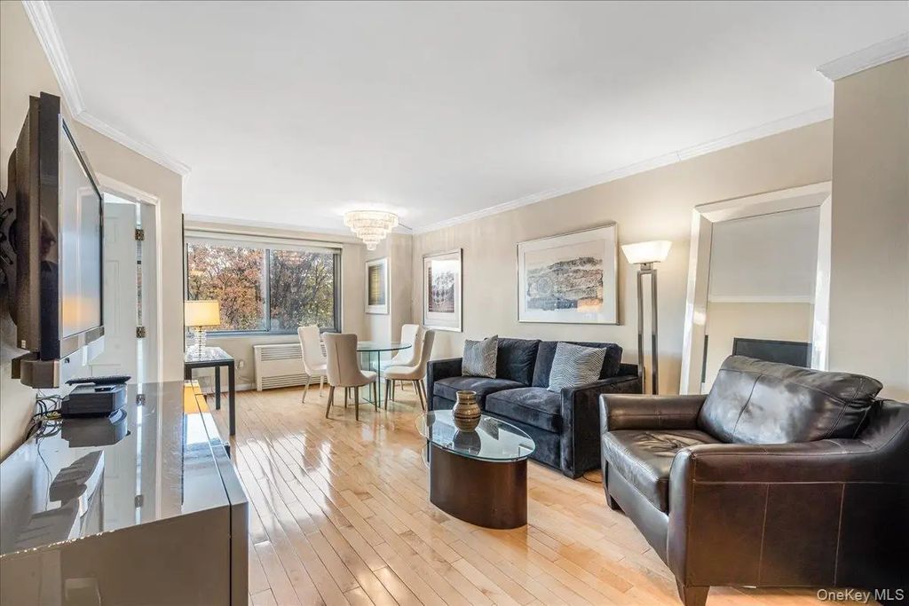 220-55 46th Avenue # 5p, Bayside