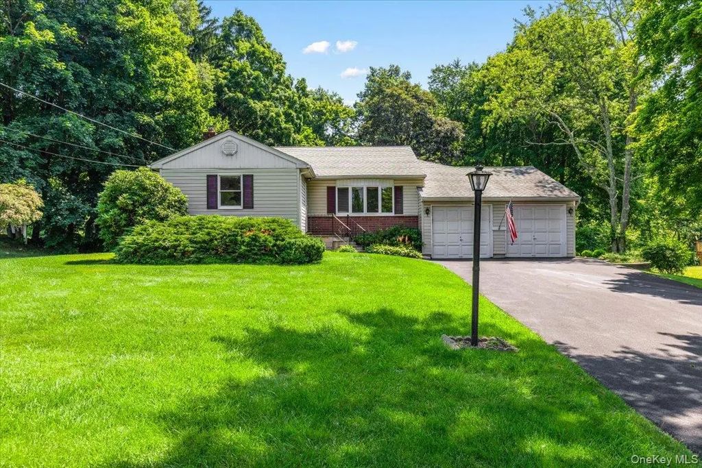2872 Brookfield Drive, Yorktown Heights