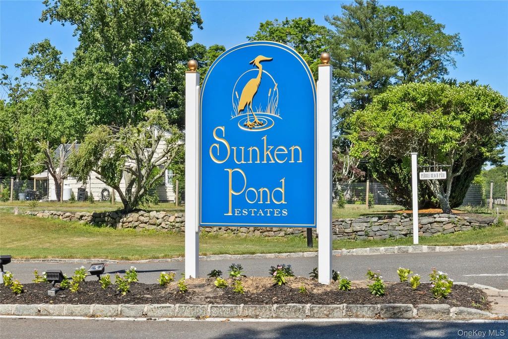 2803 Pebble Beach Path, Riverhead