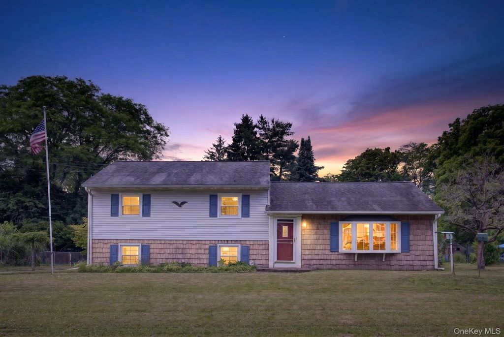 20 Hudson Drive, New Windsor