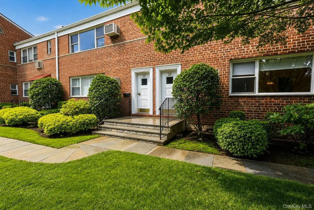 28 Oregon Avenue # A, Bronxville