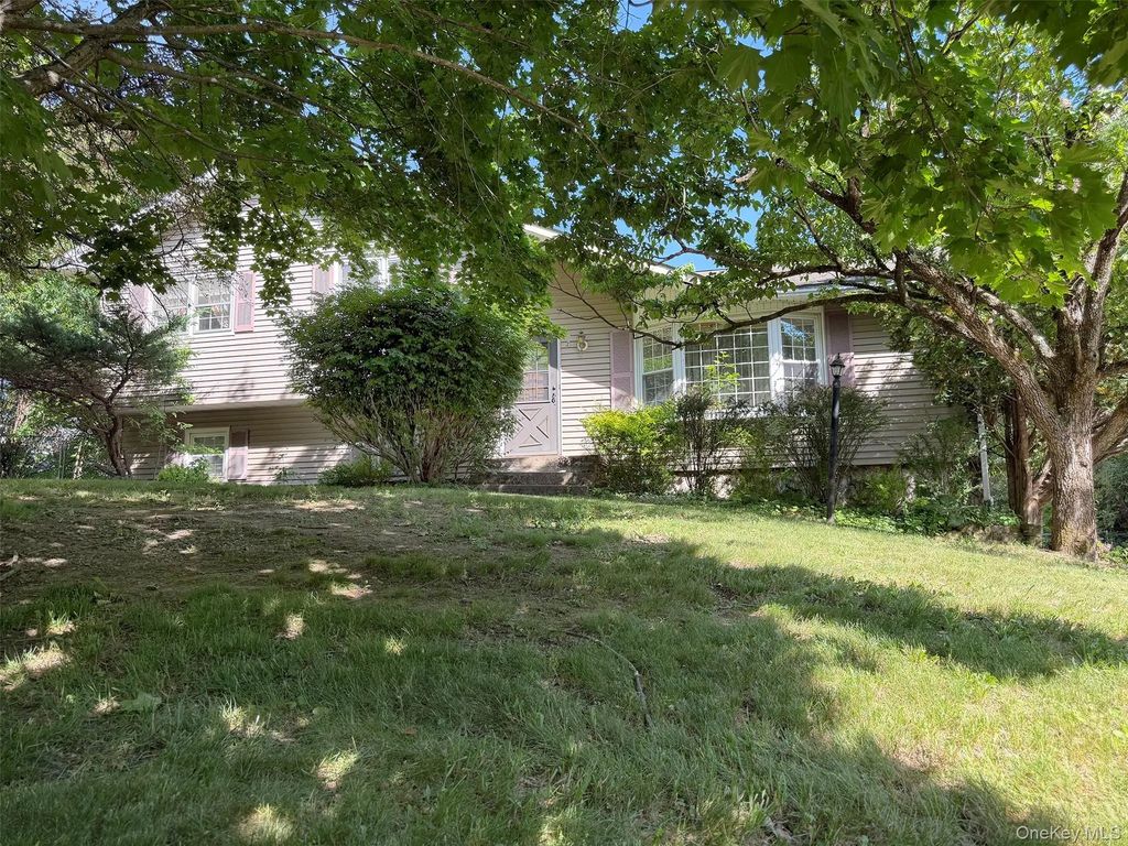 4 Lorelei Drive, Middletown